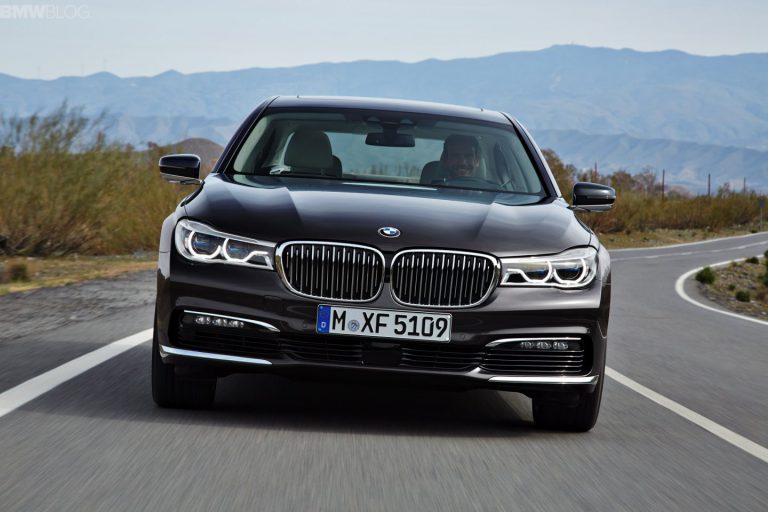 2016 bmw 7 series exterior images 1900x1200 07 768x512 - Image Frame & Animation